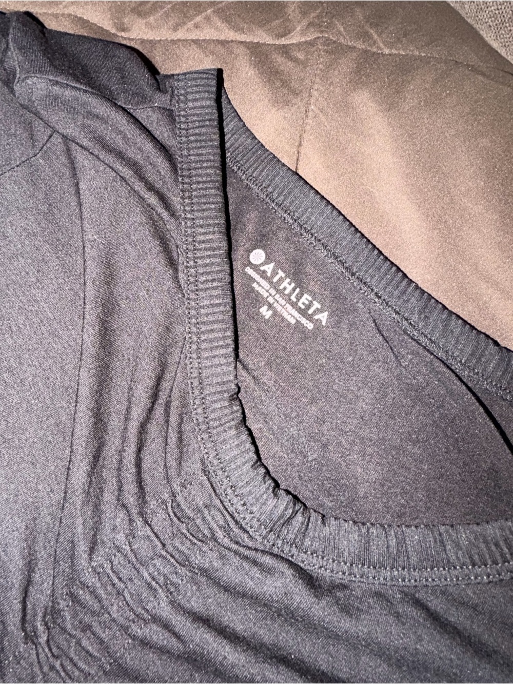 Athleta Black Ruched Drawstring Crop Top - Picture 2 of 3